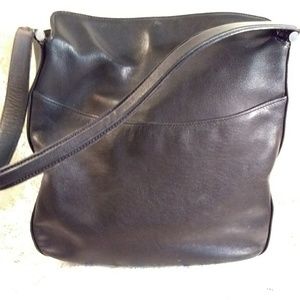 SOLD. Vintage Coach hobo no. M9D 9180